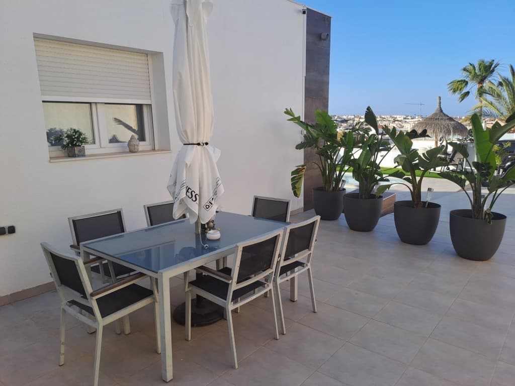 Villa - Chalet de 6 dormitorios en Ciudad Quesada - 17