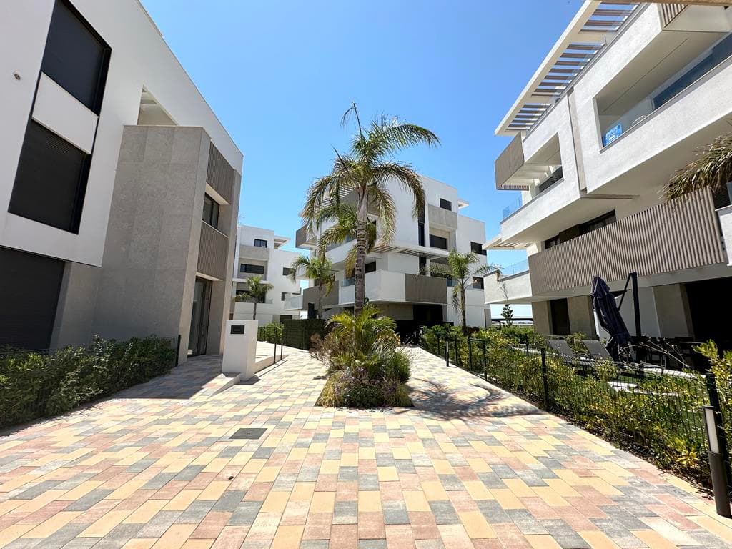 Apartamento Planta Media de 2 dormitorios en Santa Rosalia Lake and Life Resort - 27