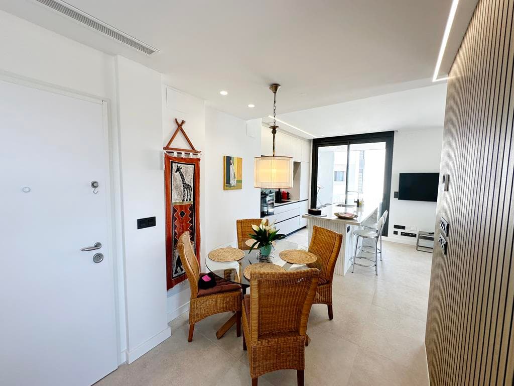 Apartamento Planta Media de 2 dormitorios en Santa Rosalia Lake and Life Resort - 8