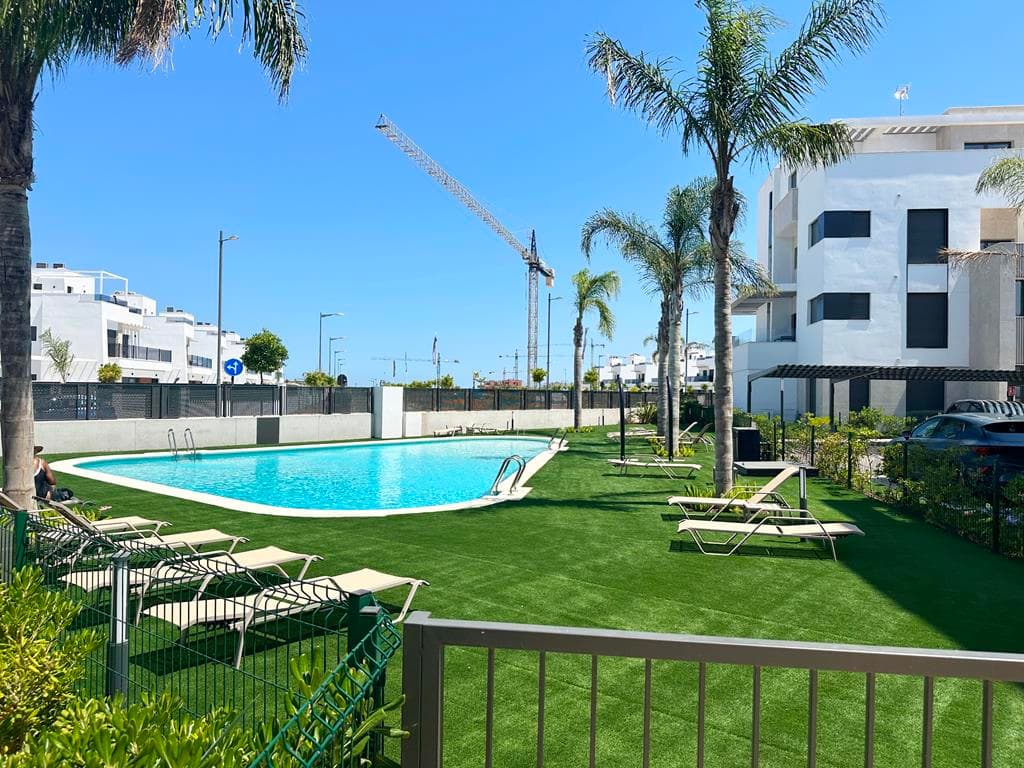 Apartamento Planta Media de 2 dormitorios en Santa Rosalia Lake and Life Resort - 28