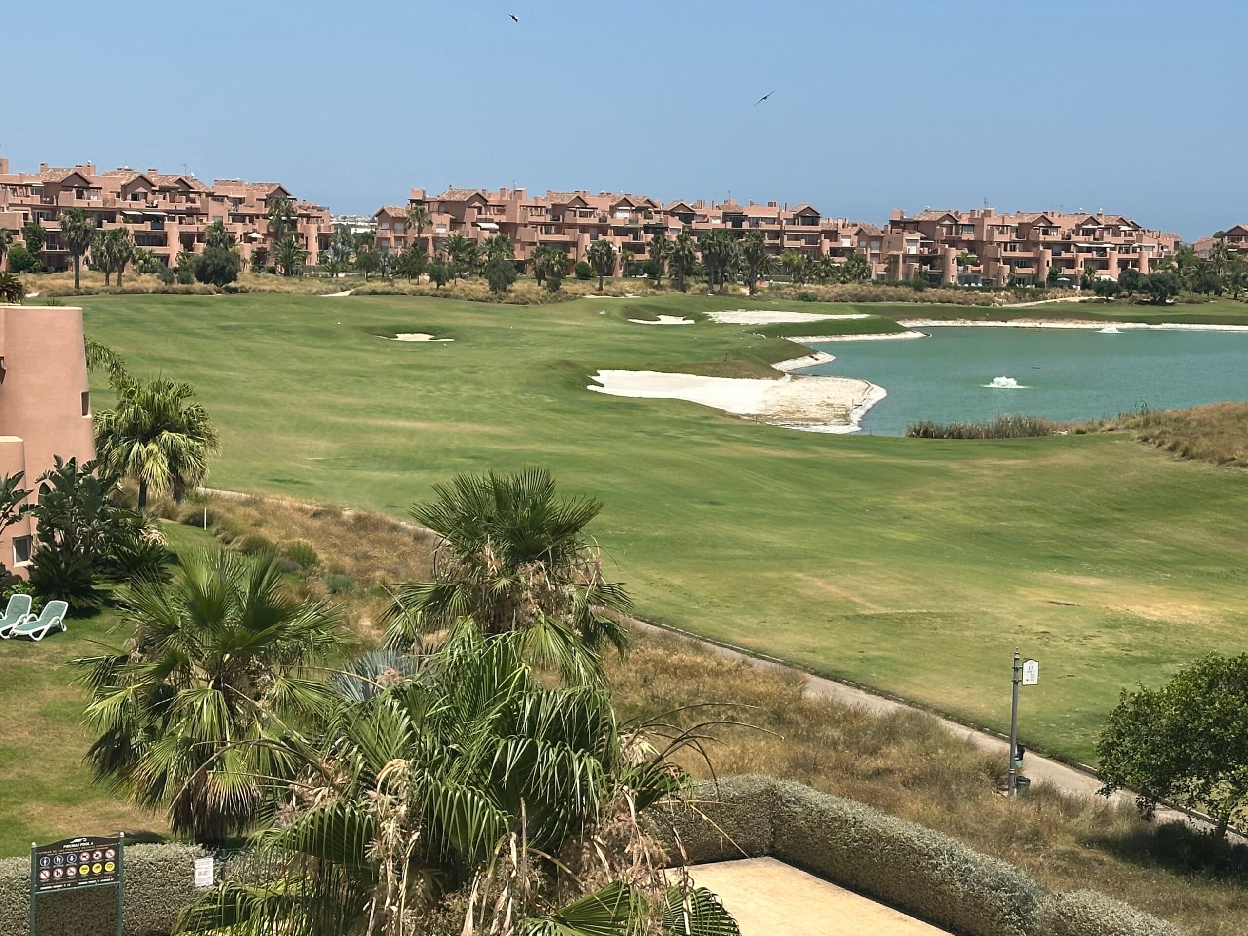 Apartamento Planta Media de 2 dormitorios en Mar Menor Golf Resort - 16