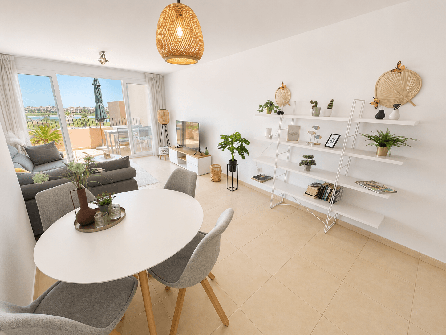 Apartamento Planta Media de 2 dormitorios en Mar Menor Golf Resort - 7