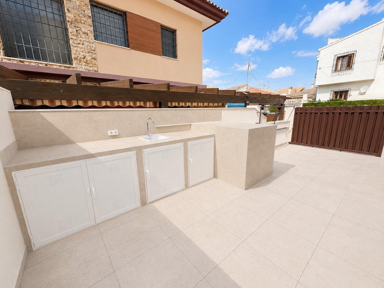 Villa - Chalet de 3 dormitorios en Santiago de la Ribera - 14