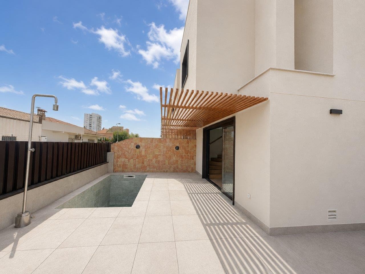 Villa - Chalet de 3 dormitorios en Santiago de la Ribera - 3