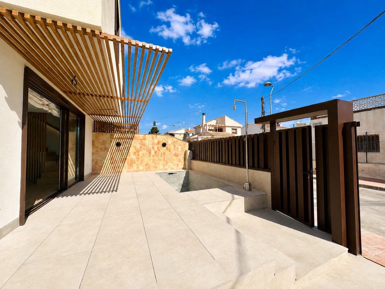 Villa - Chalet de 3 dormitorios en Santiago de la Ribera - 23