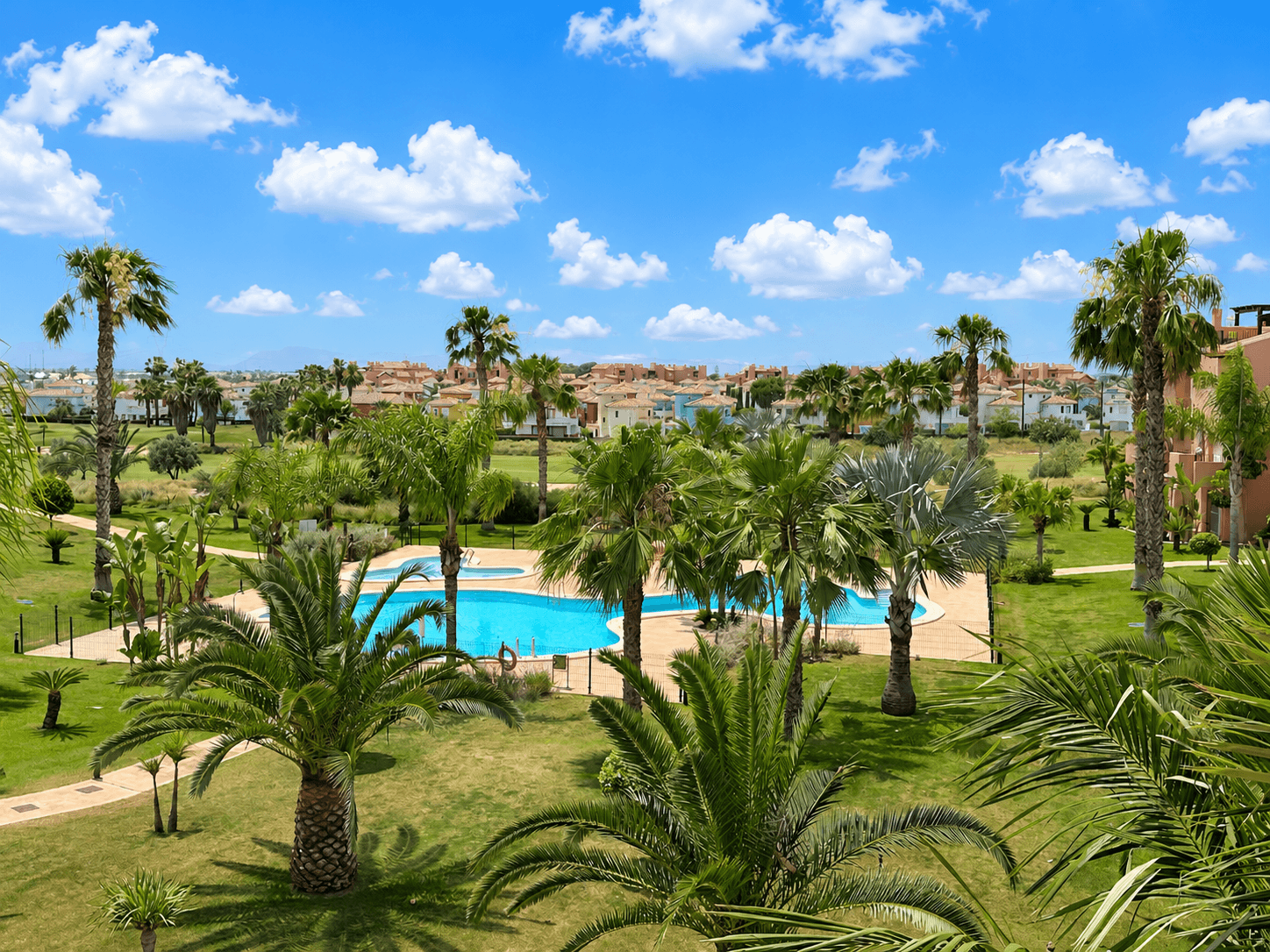 Apartamento Planta Media de 2 dormitorios en Mar Menor Golf Resort - 5