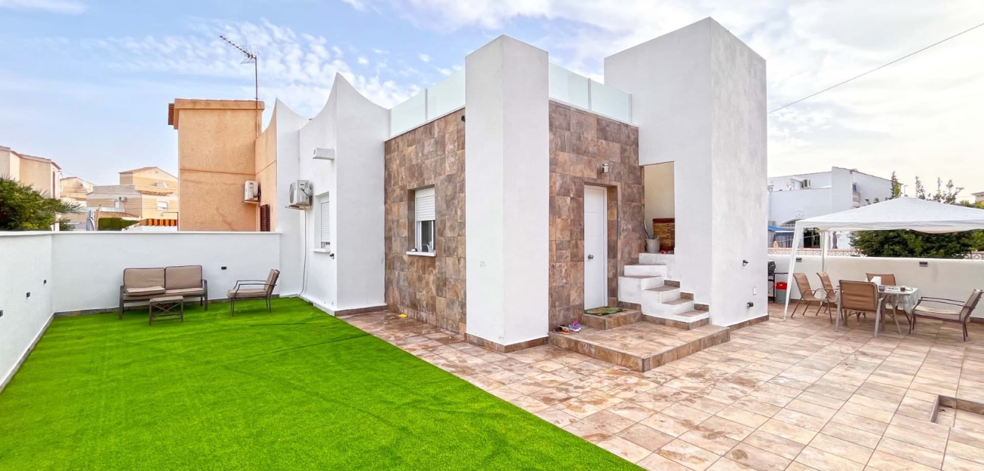 Bungalow met 2 slaapkamers in Orihuela Costa - 1