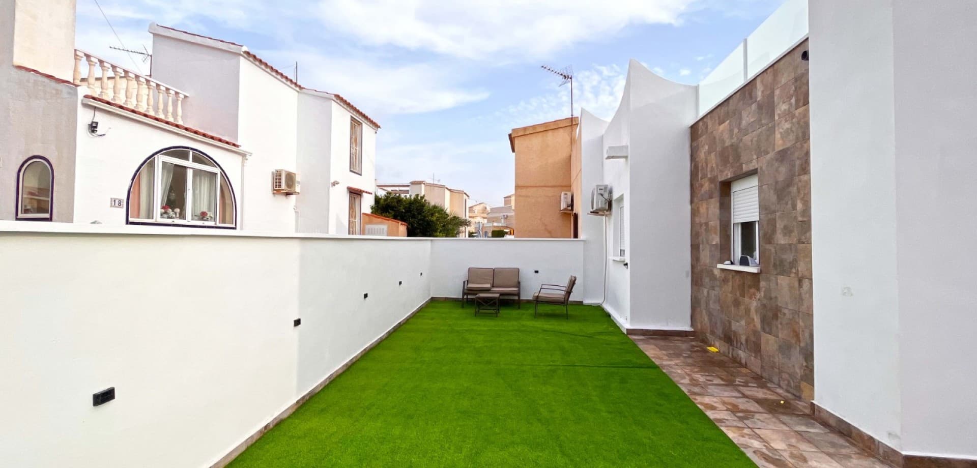 Bungalow met 2 slaapkamers in Orihuela Costa - 12