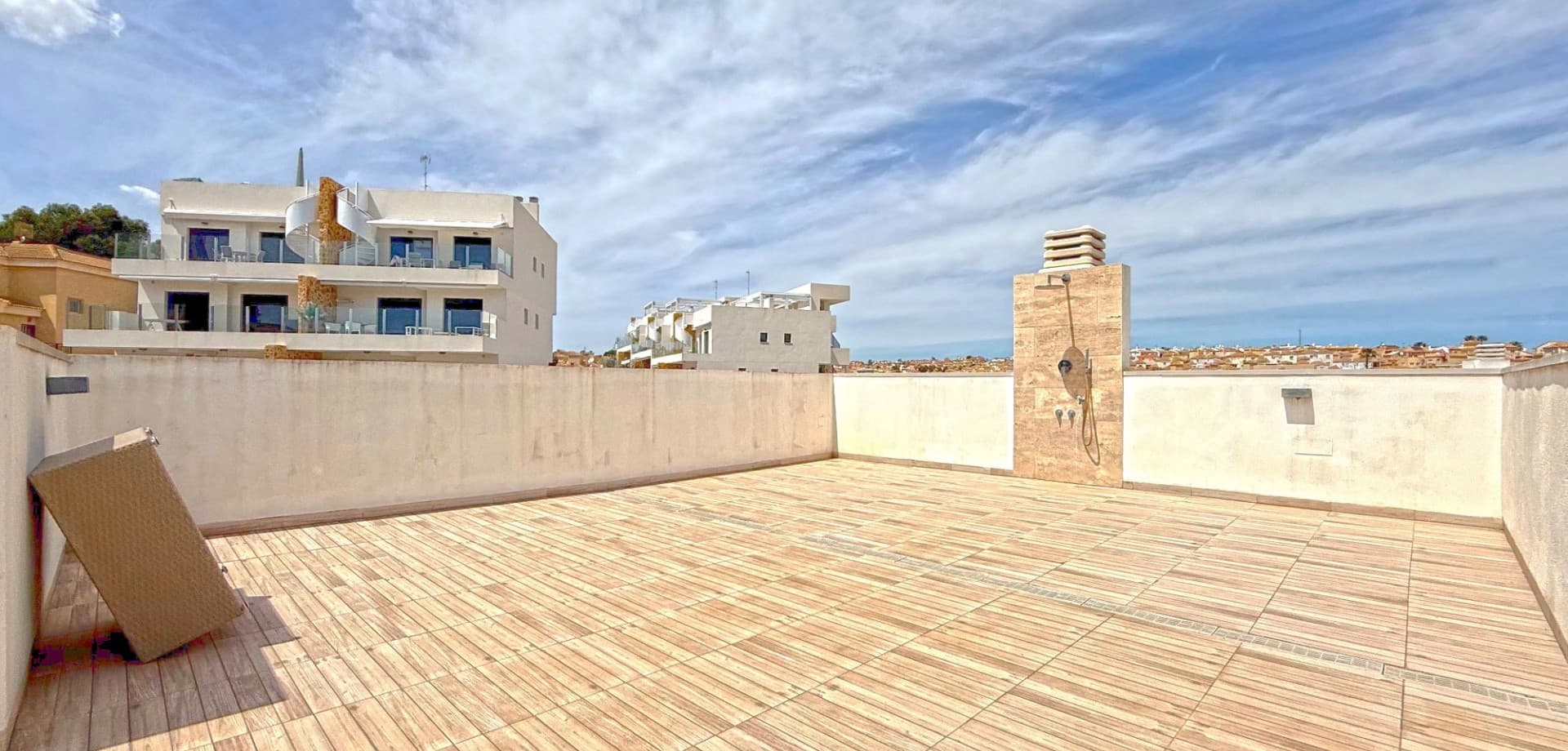 3 bed Detached Villa in Orihuela Costa - 8