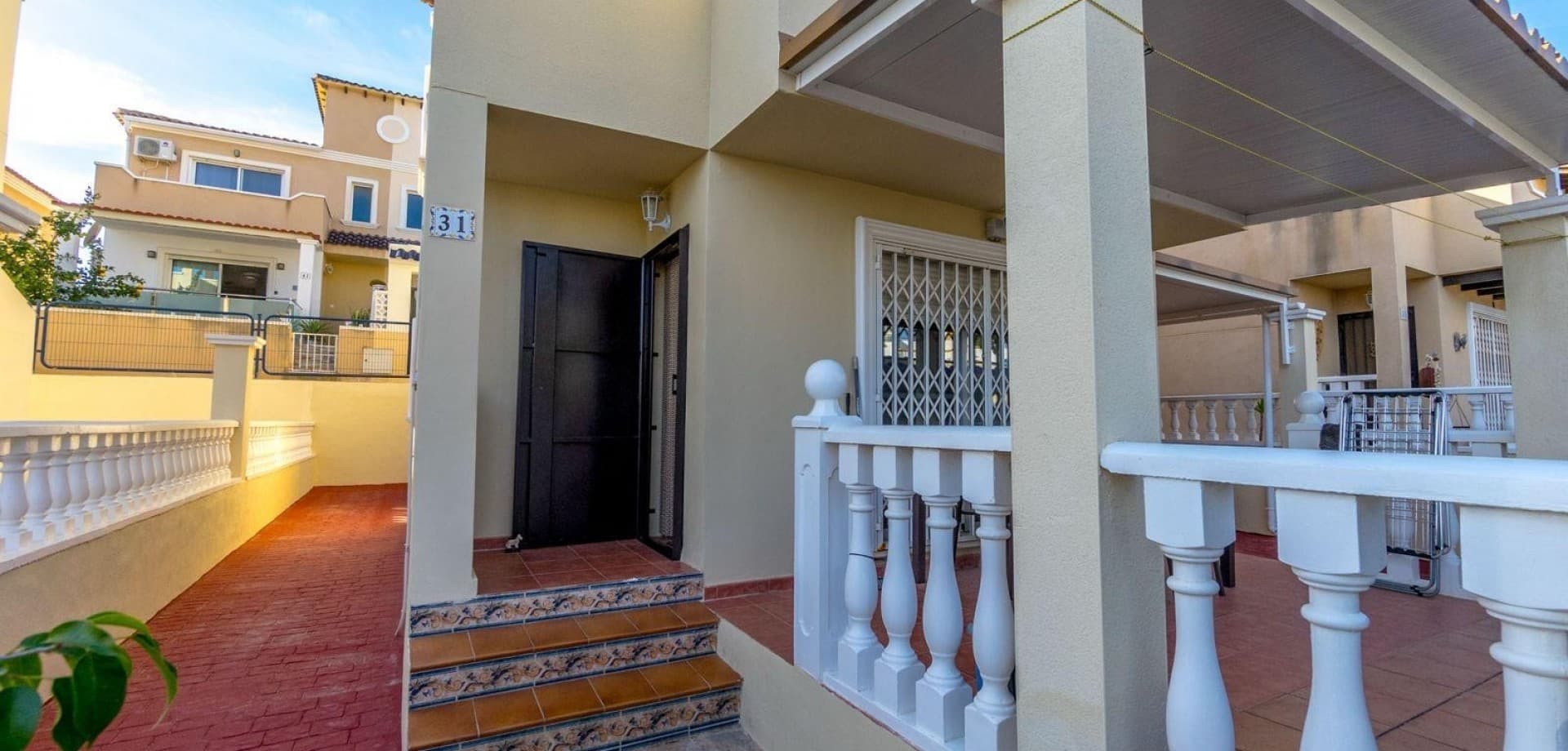 Villa - Chalet de 3 dormitorios en Orihuela Costa - 11