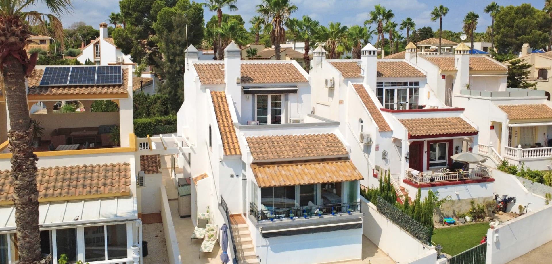 Vrijstaande Villa met 3 slaapkamers in Orihuela Costa - 1