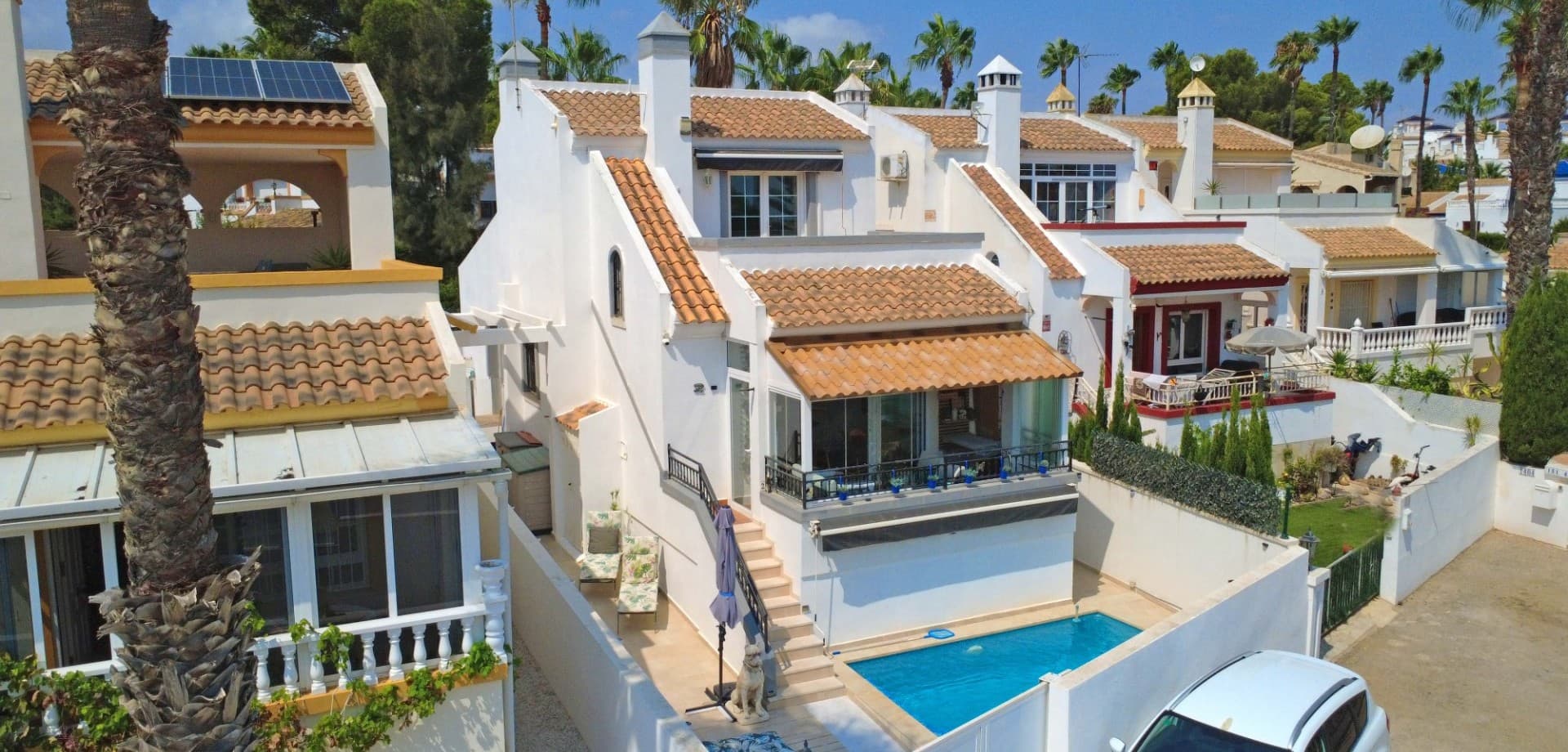 Vrijstaande Villa met 3 slaapkamers in Orihuela Costa - 3