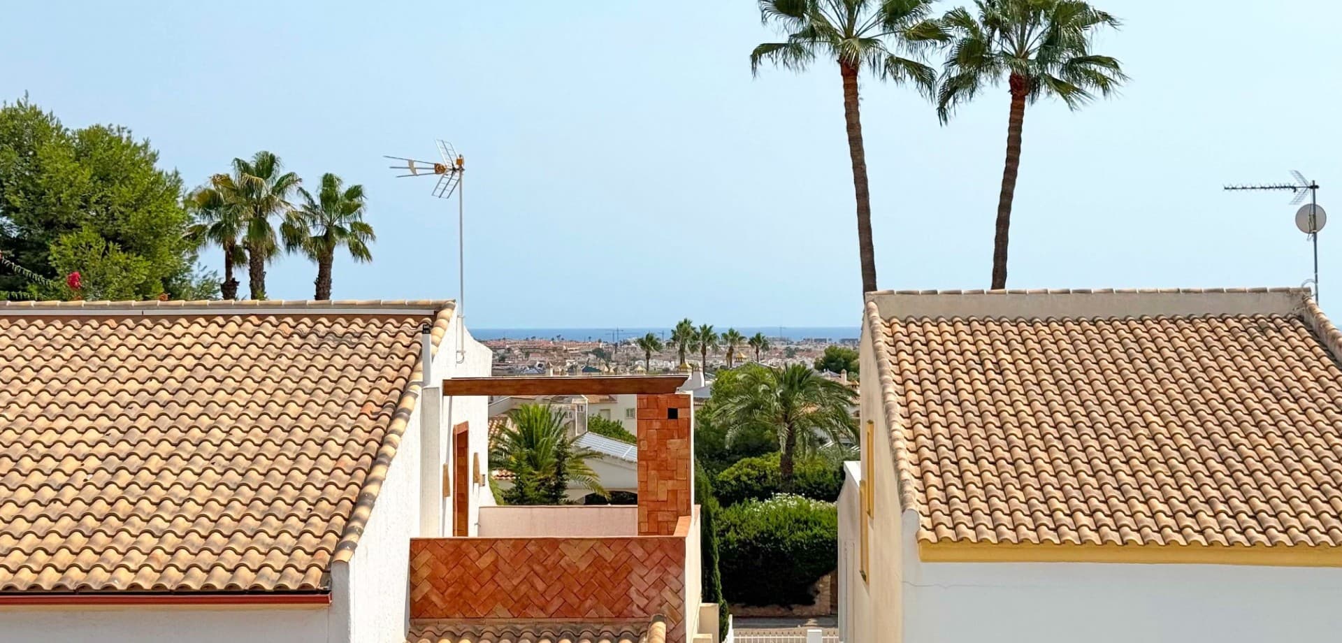 Vrijstaande Villa met 3 slaapkamers in Orihuela Costa - 12