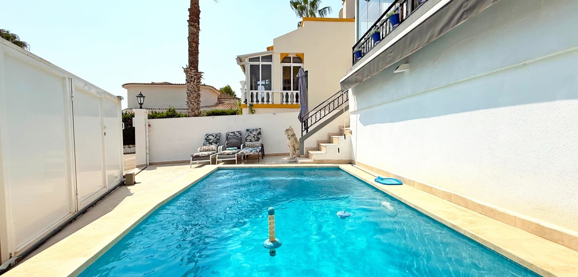 Vrijstaande Villa met 3 slaapkamers in Orihuela Costa - 2