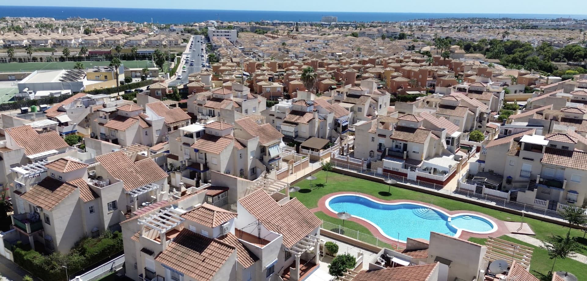 Apartamento Planta Media de 2 dormitorios en Orihuela Costa - 4