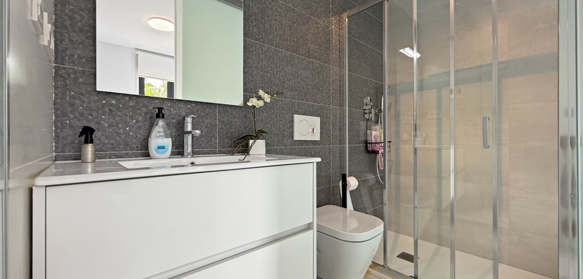 Apartamento Planta Media de 2 dormitorios en Orihuela Costa - 9