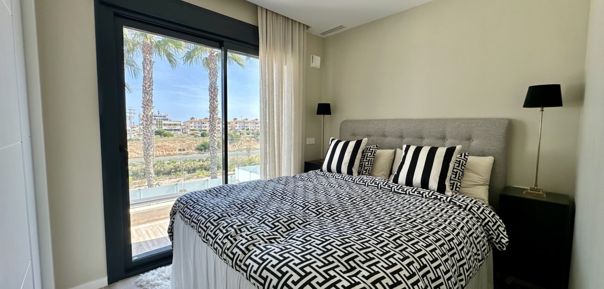 Villa - Chalet de 3 dormitorios en Orihuela Costa - 19