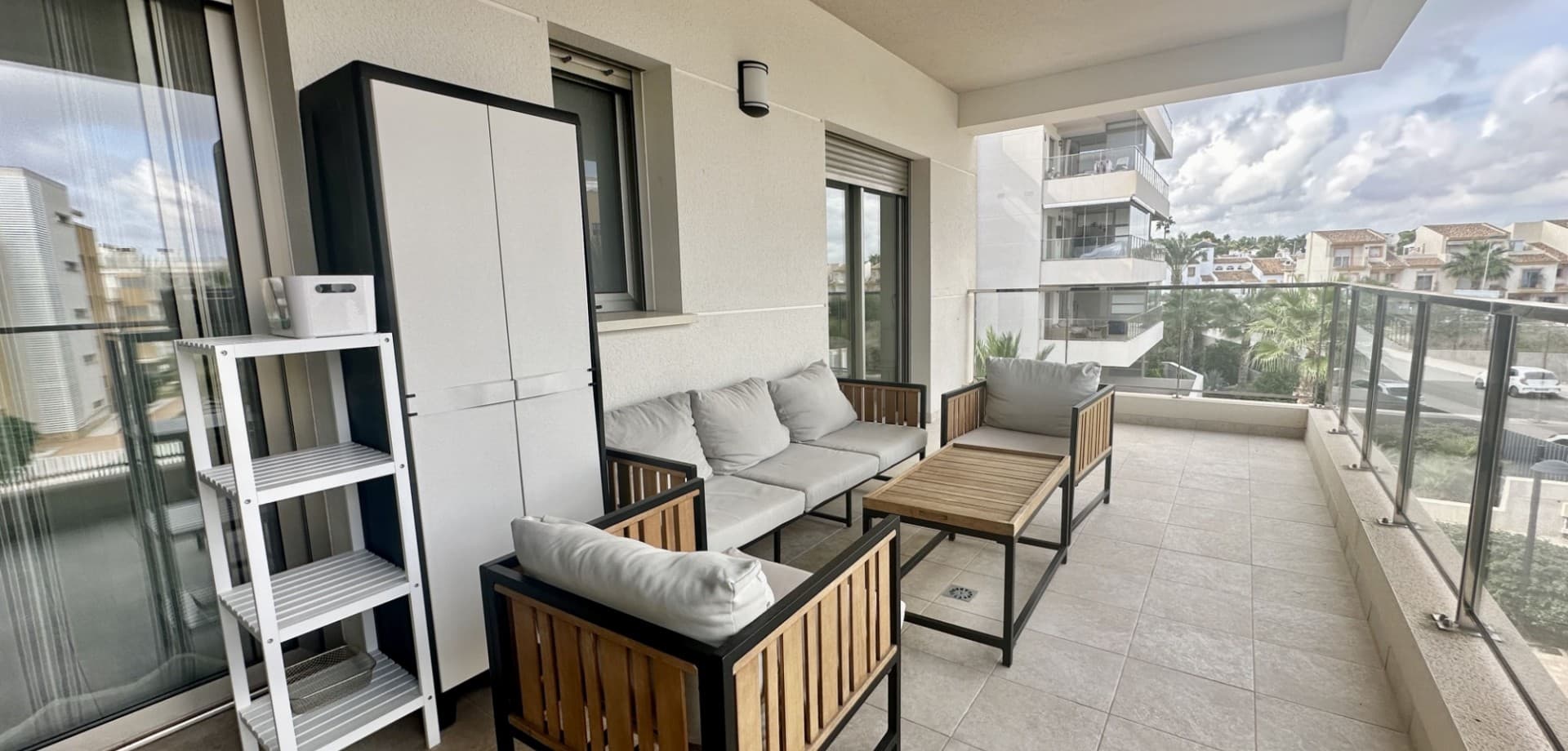 Apartamento Planta Media de 3 dormitorios en Orihuela Costa - 30