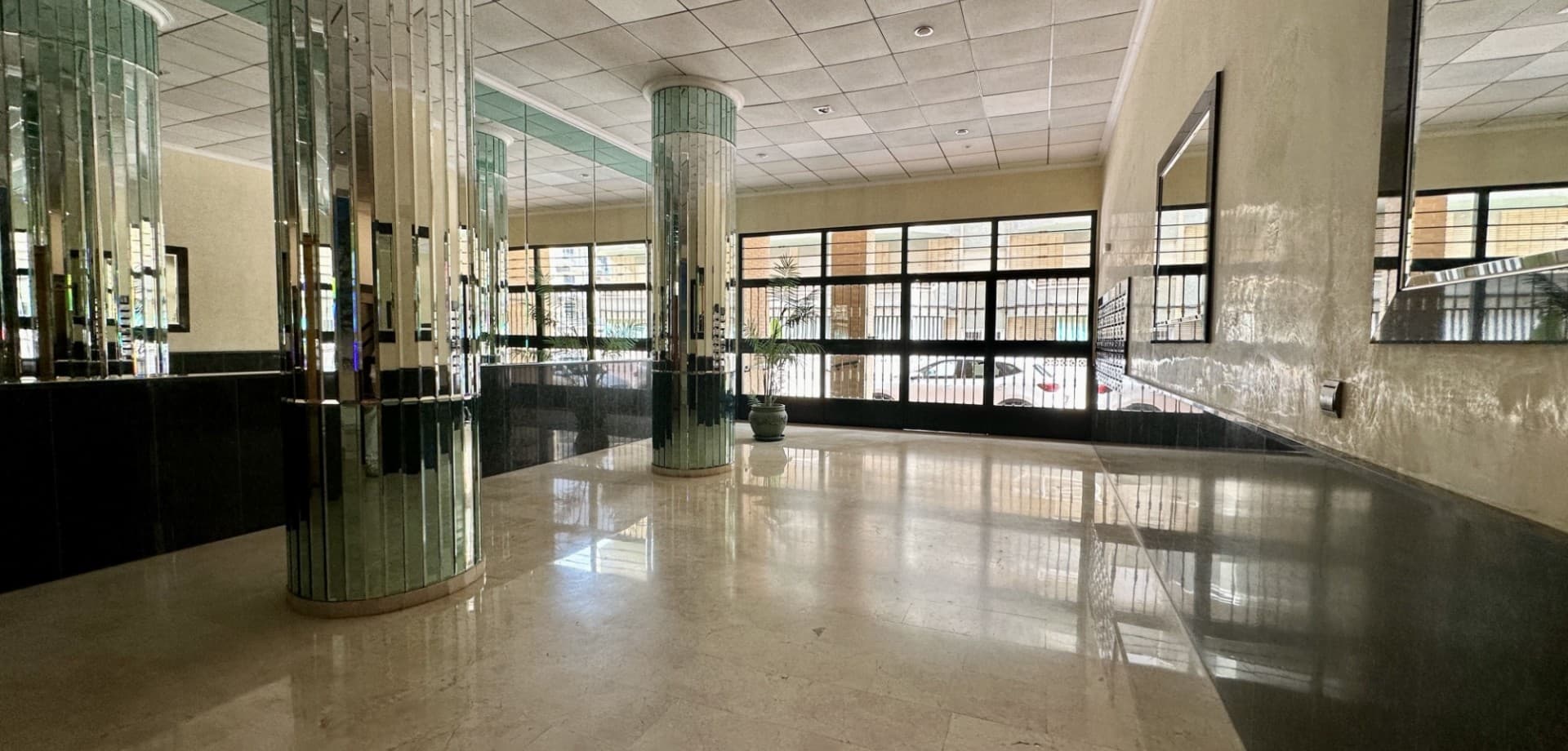 Tussenverdieping Appartement met 2 slaapkamers in Guardamar del Segura - 32