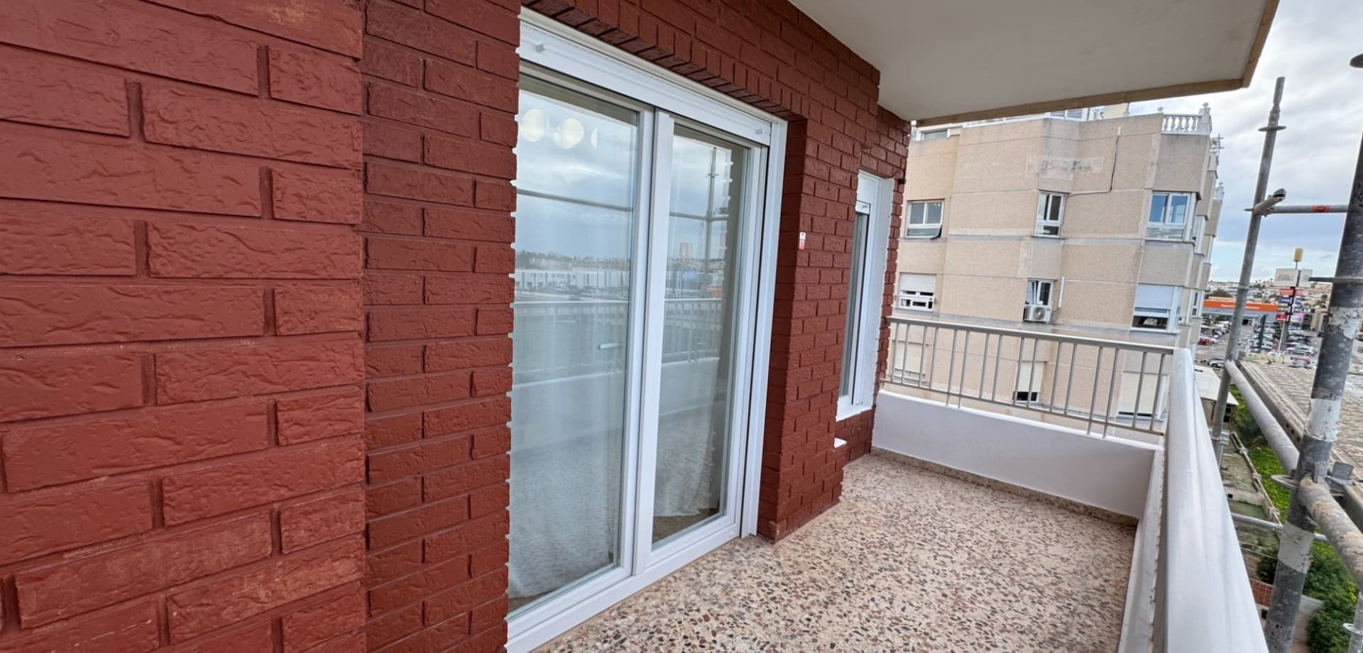 Tussenverdieping Appartement met 2 slaapkamers in Orihuela Costa - 19