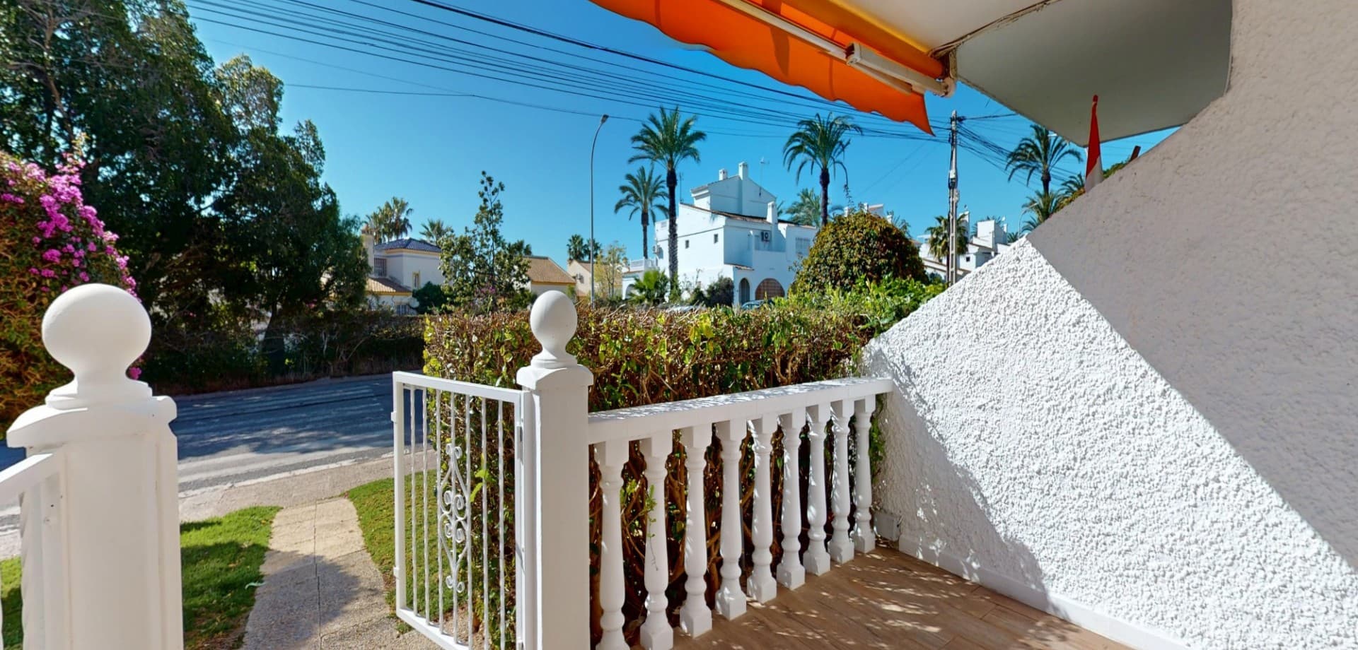 Apartamento Planta Media de 2 dormitorios en Orihuela Costa - 38
