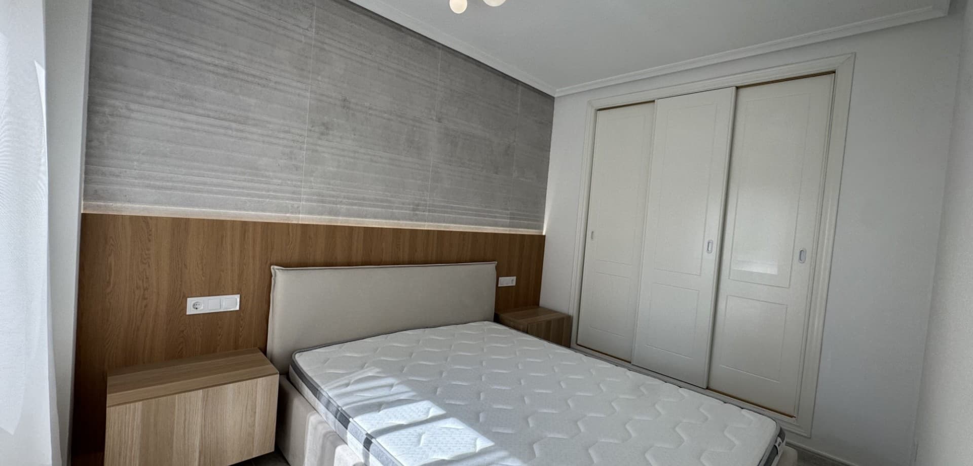 Apartamento Planta Media de 2 dormitorios en Orihuela Costa - 10