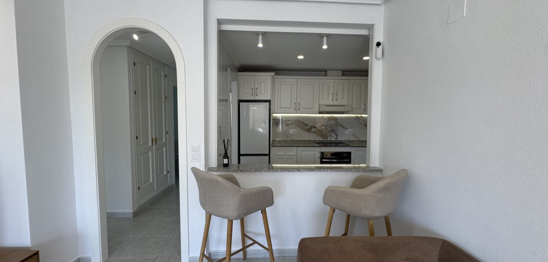 Apartamento Planta Media de 2 dormitorios en Orihuela Costa - 9