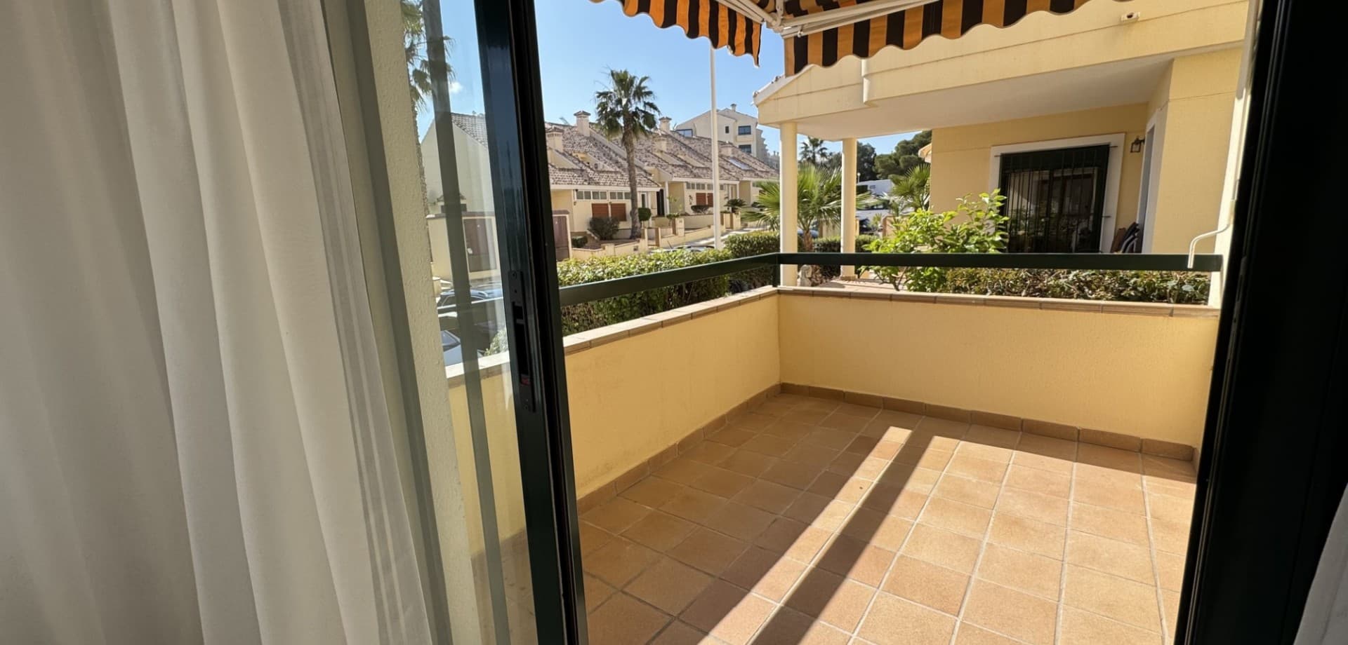Apartamento Planta Media de 2 dormitorios en Orihuela Costa - 6
