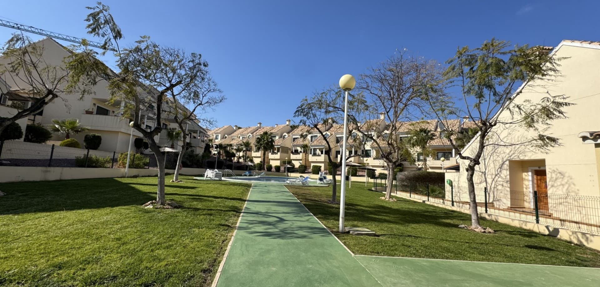 Apartamento Planta Media de 2 dormitorios en Orihuela Costa - 21