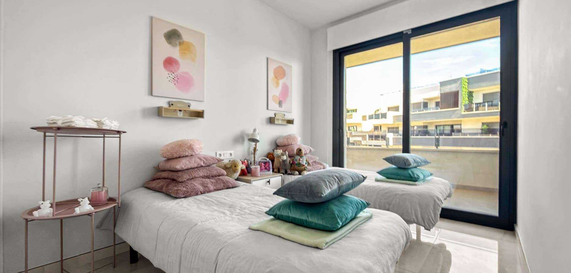 Apartamento Planta Media de 3 dormitorios en Orihuela Costa - 14