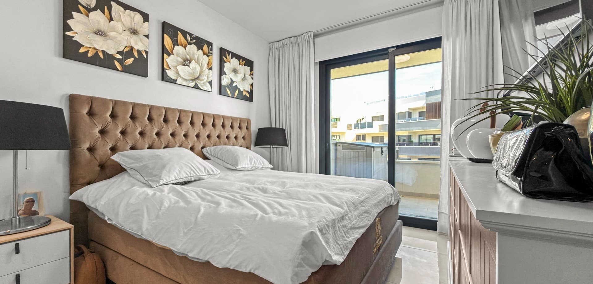 Apartamento Planta Media de 3 dormitorios en Orihuela Costa - 17