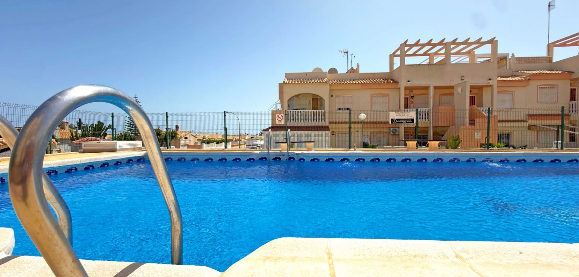 Adosada de 2 dormitorios en Orihuela Costa - 18