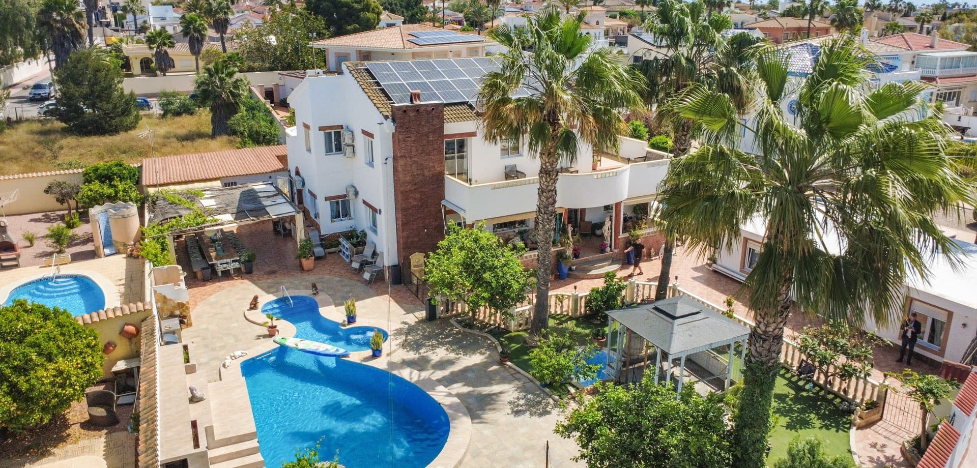 Vrijstaande Villa met 7 slaapkamers in Ciudad Quesada - 1