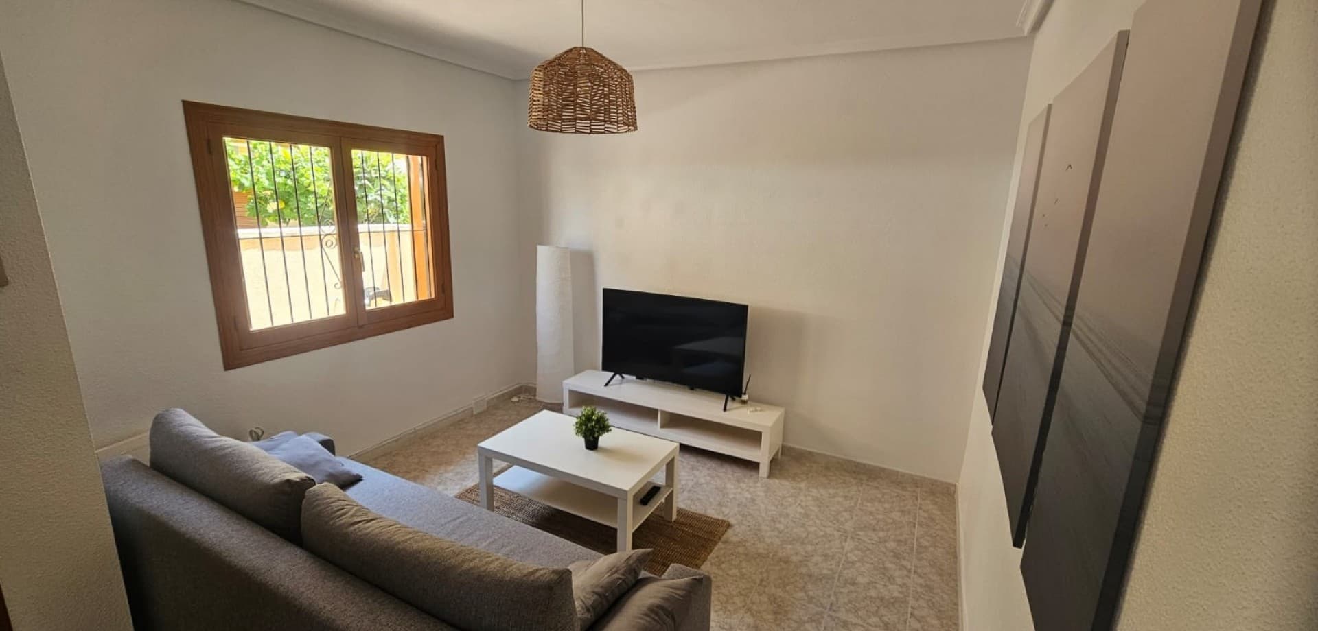 2 bed Middle Floor Apartment in Orihuela Costa - 10