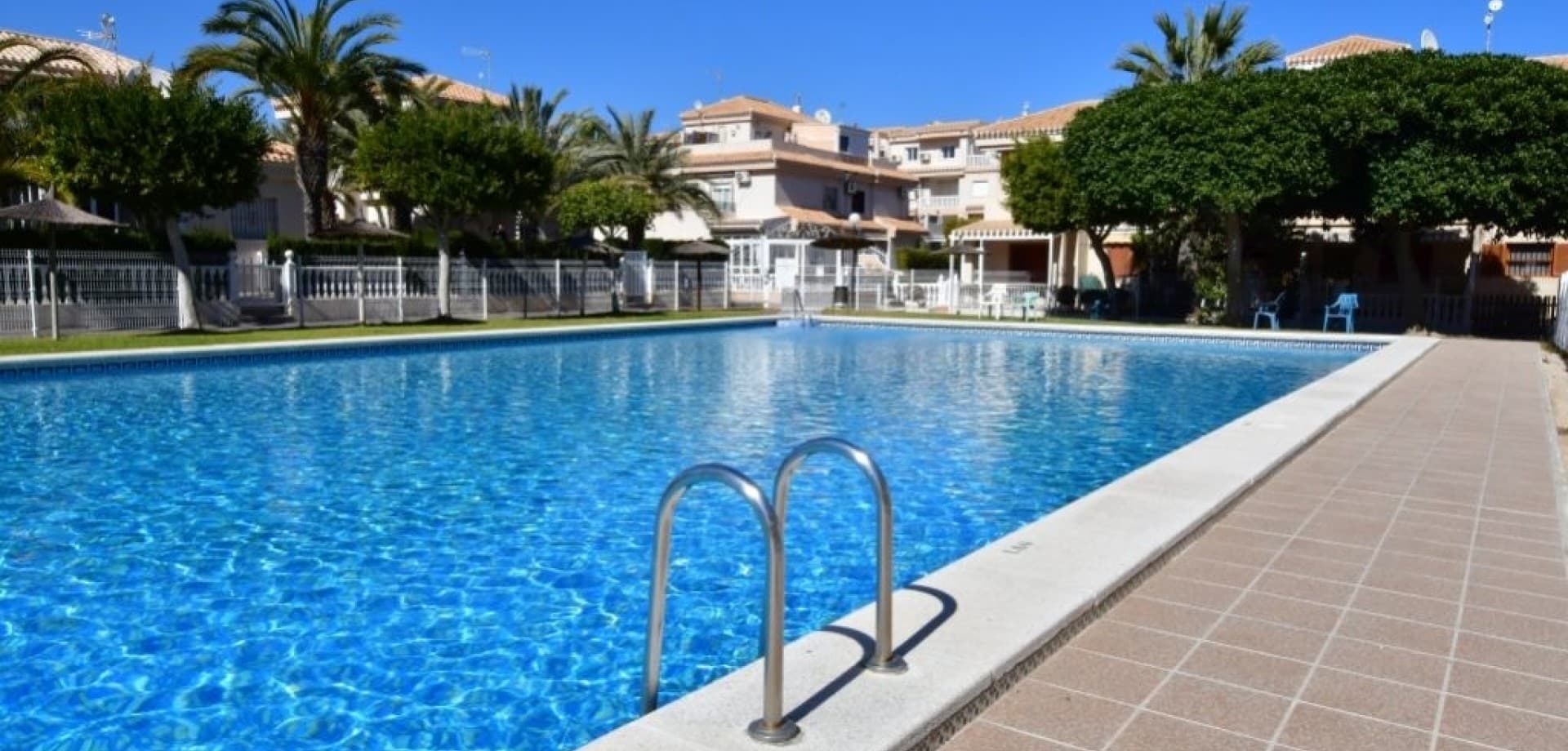 2 bed Middle Floor Apartment in Orihuela Costa - 20