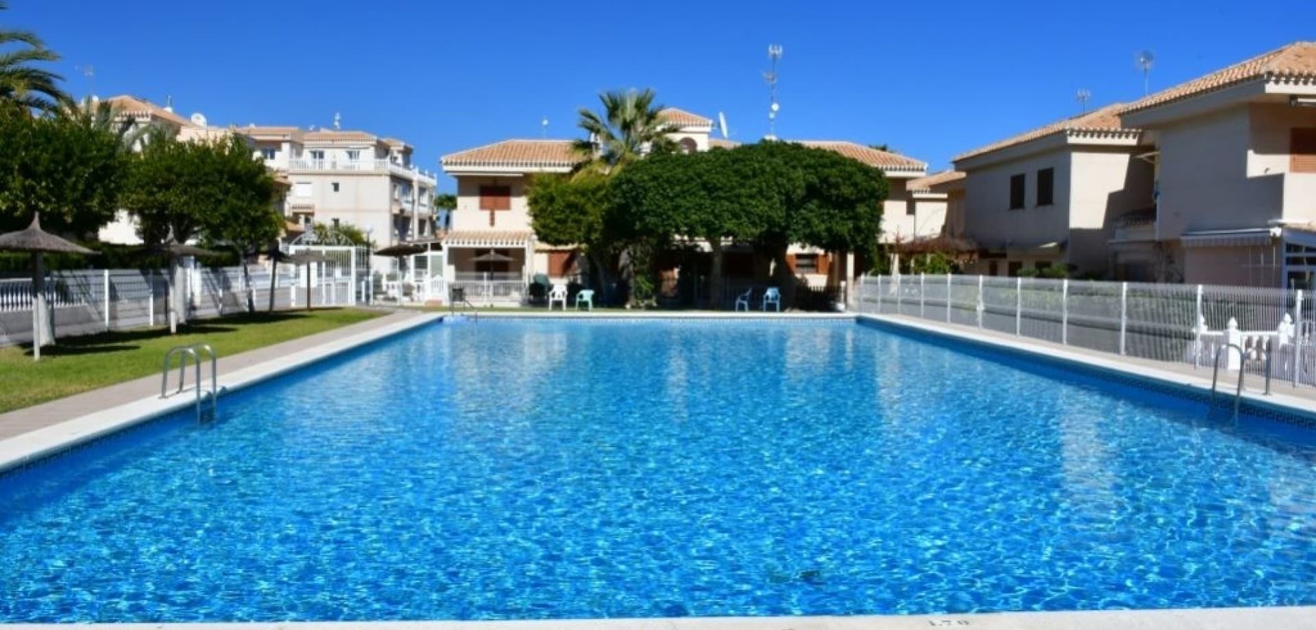 2 bed Middle Floor Apartment in Orihuela Costa - 1
