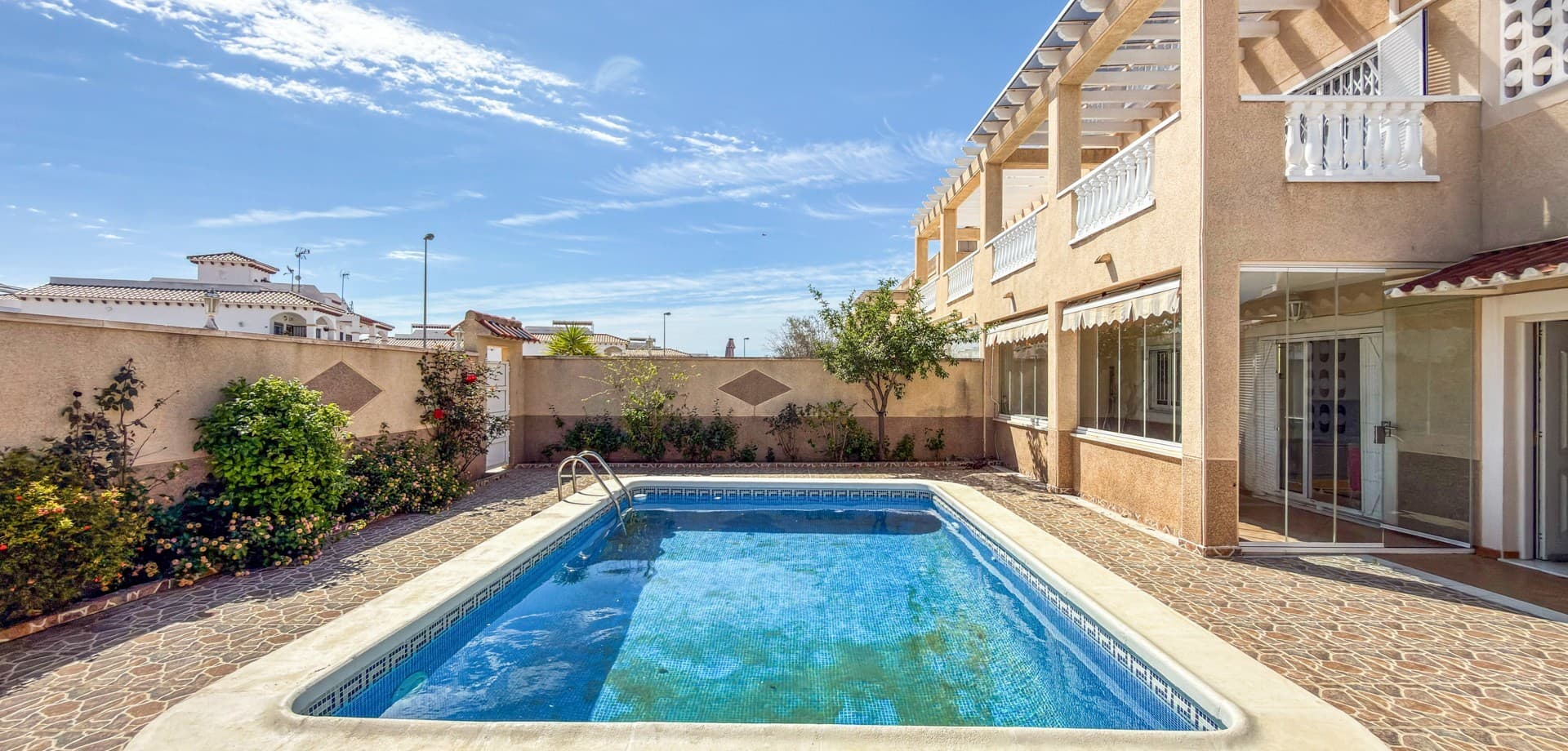 Tussenverdieping Appartement met 3 slaapkamers in Orihuela Costa - 30