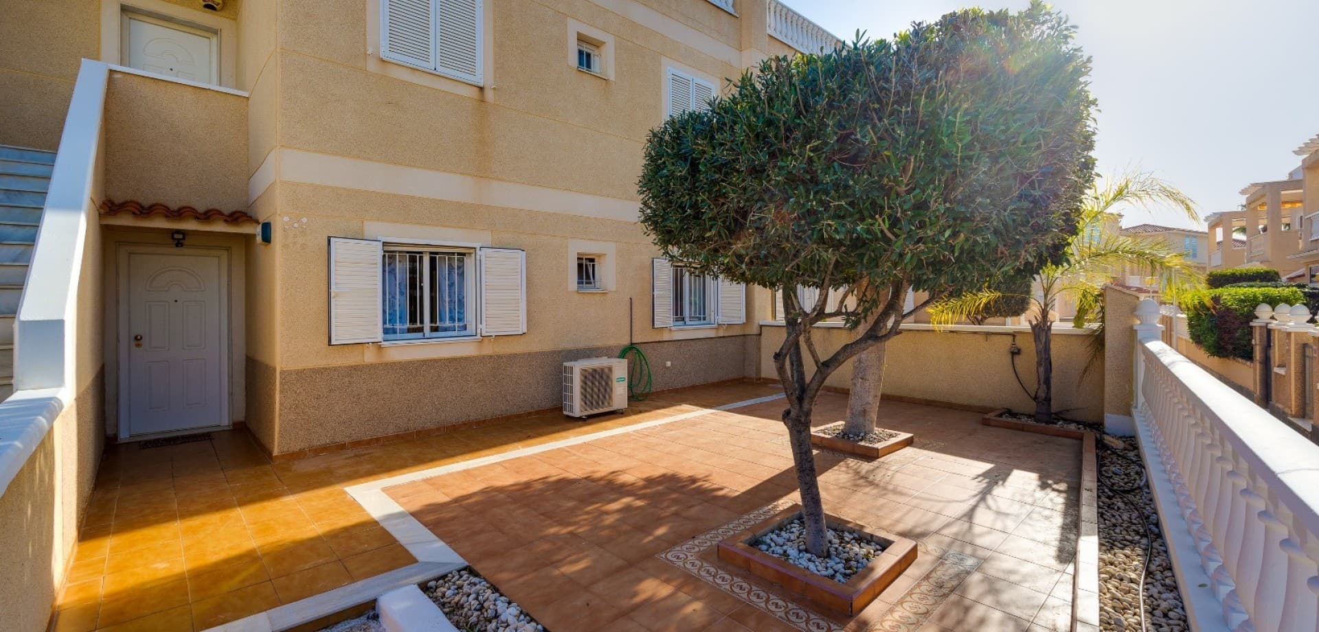 Tussenverdieping Appartement met 3 slaapkamers in Orihuela Costa - 26