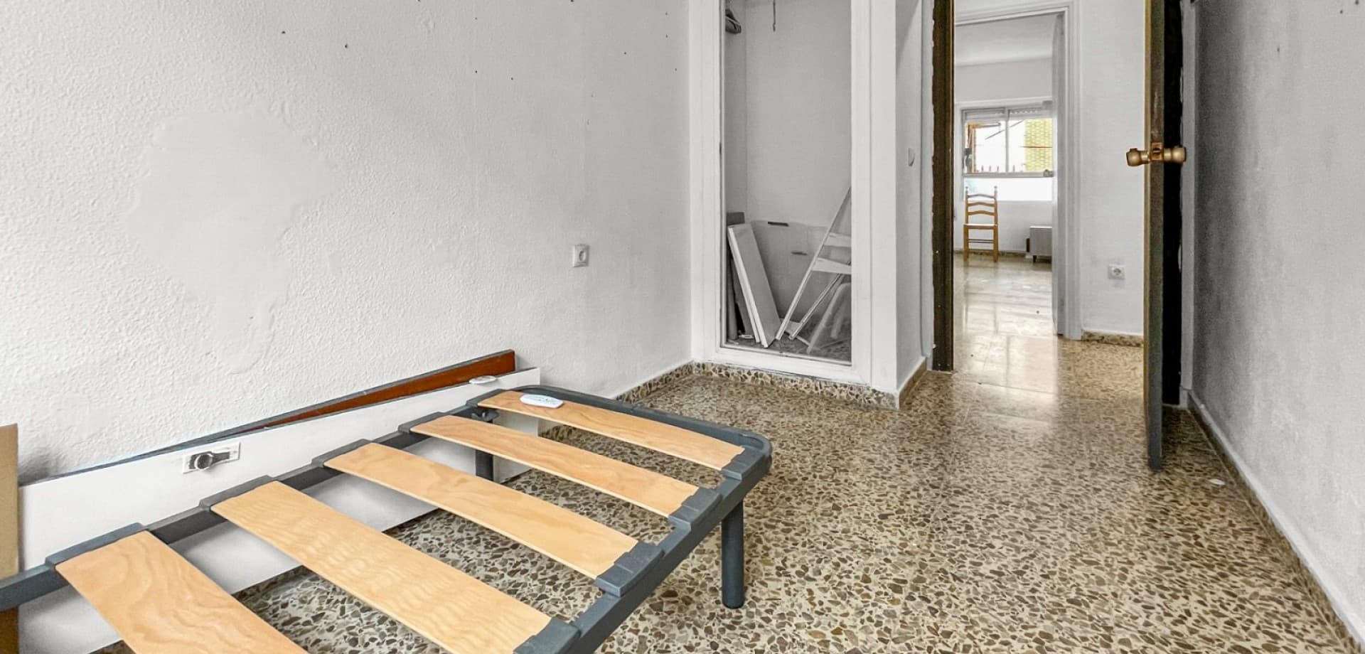 Apartamento Planta Media de 4 dormitorios en Guardamar del Segura - 15