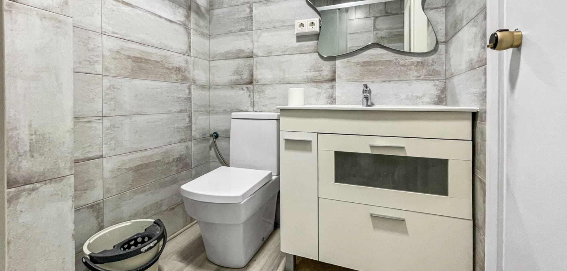 Apartamento Planta Media de 4 dormitorios en Guardamar del Segura - 11
