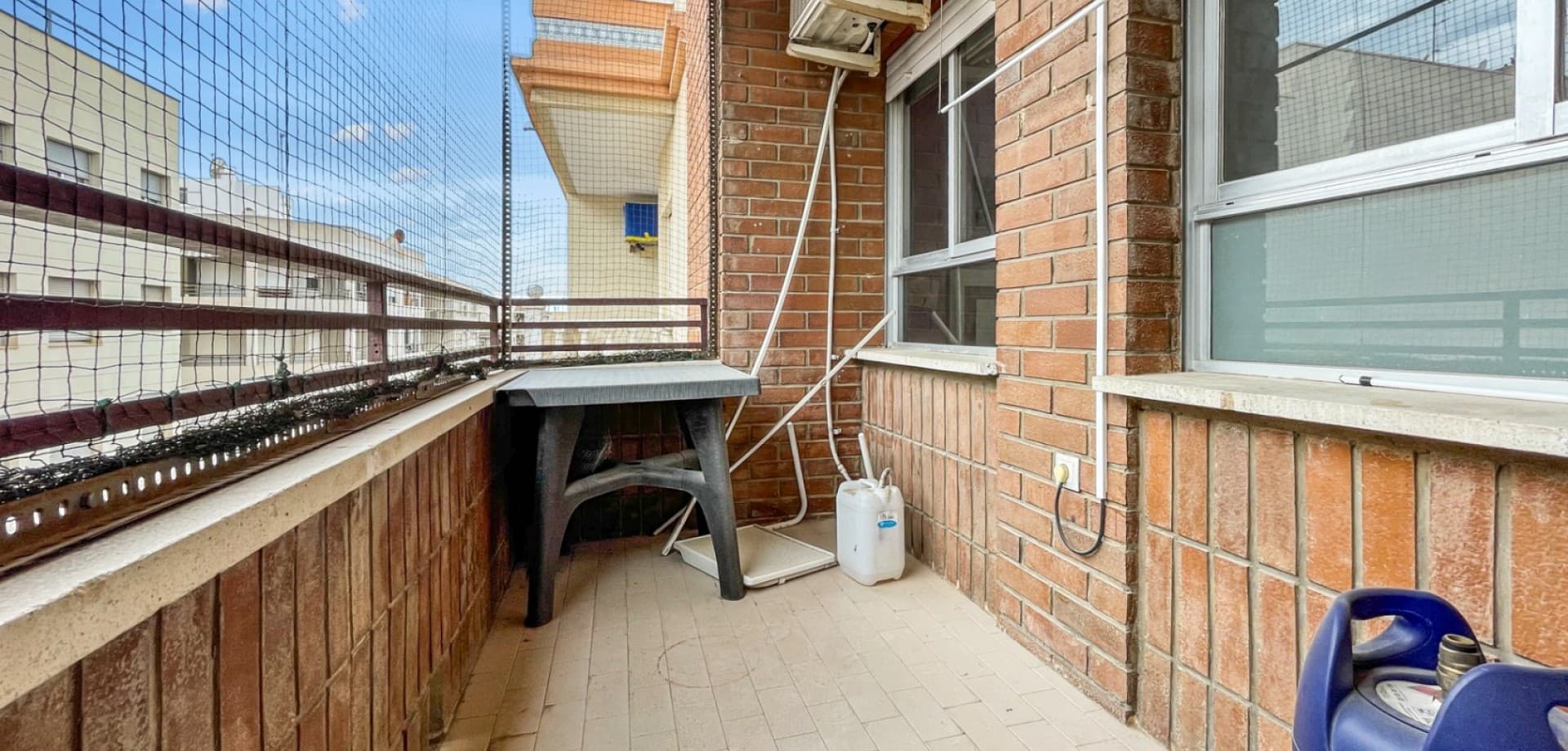 Apartamento Planta Media de 4 dormitorios en Guardamar del Segura - 4
