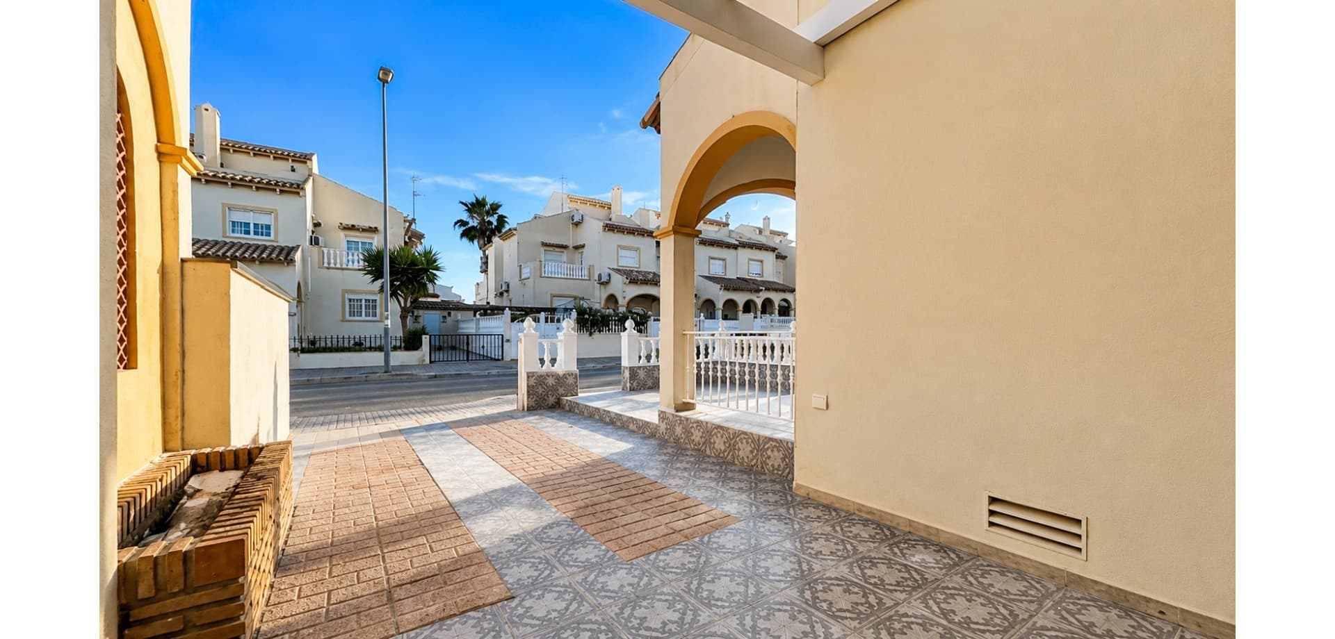 Geschakelde Woning met 2 slaapkamers in Orihuela Costa - 3