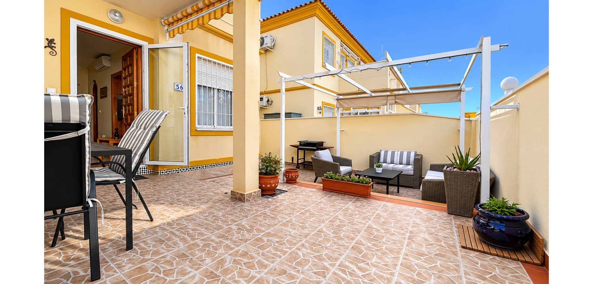 Bungalow de 2 dormitorios en Orihuela Costa - 1