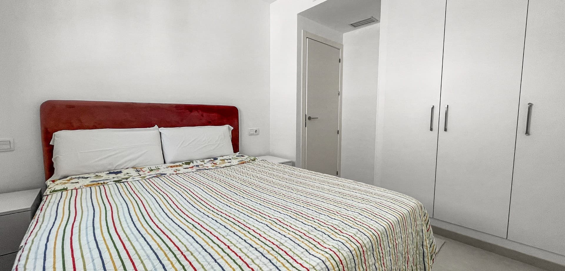 Apartamento Planta Media de 3 dormitorios en Orihuela Costa - 13