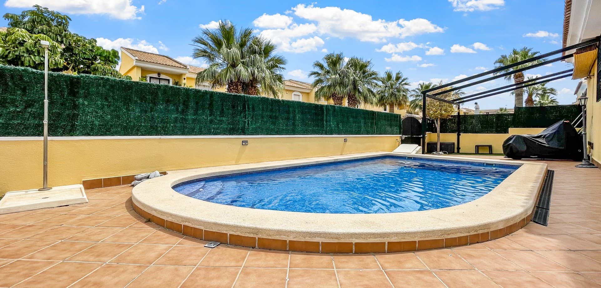 3 bed Detached Villa in Orihuela Costa - 2