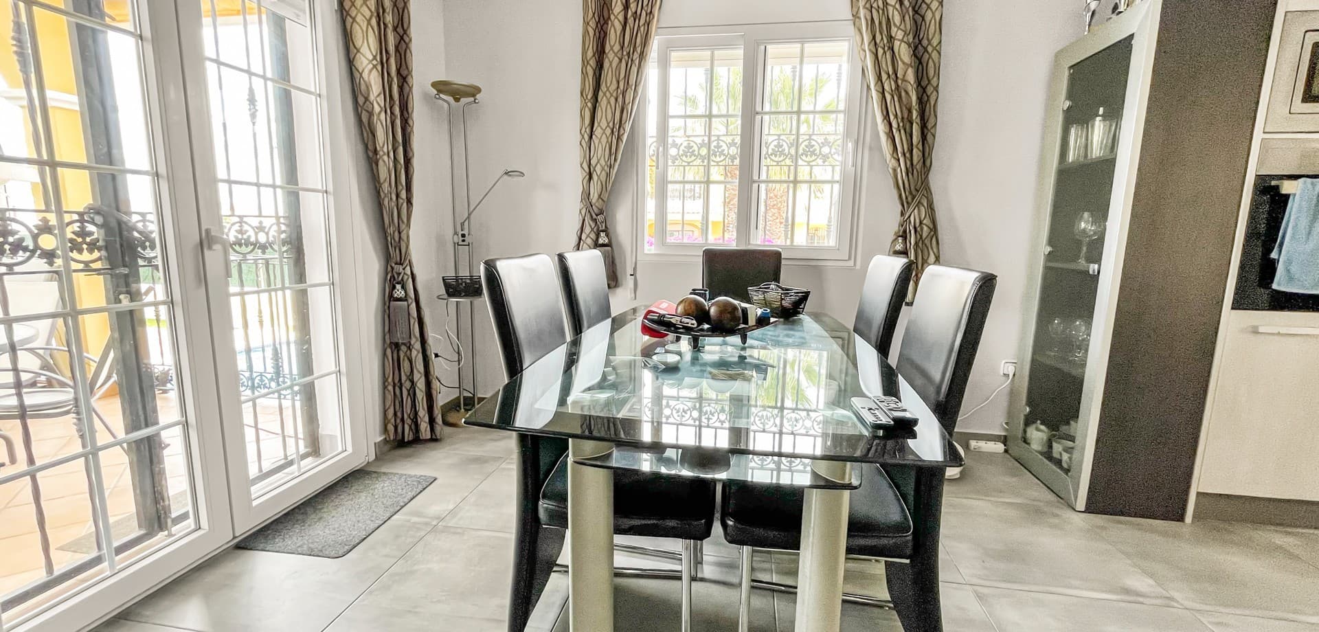 3 bed Detached Villa in Orihuela Costa - 9