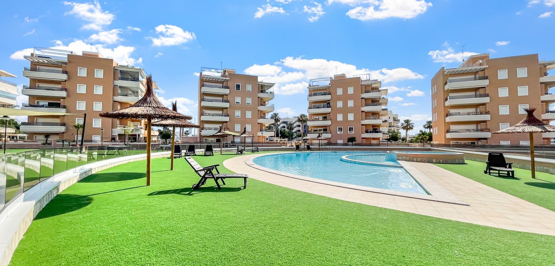 Tussenverdieping Appartement met 3 slaapkamers in Guardamar del Segura - 1