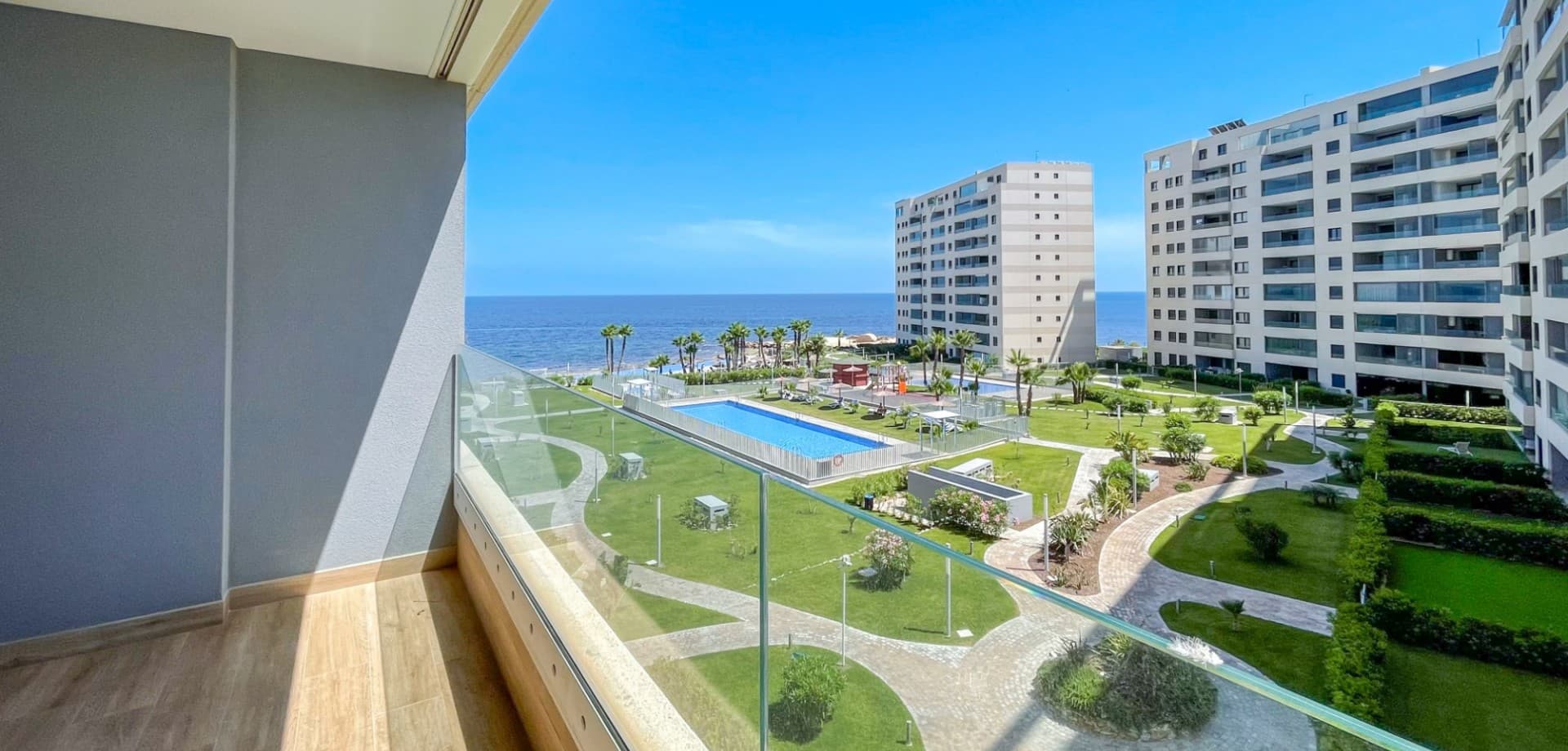 Tussenverdieping Appartement met 3 slaapkamers in Orihuela Costa - 2