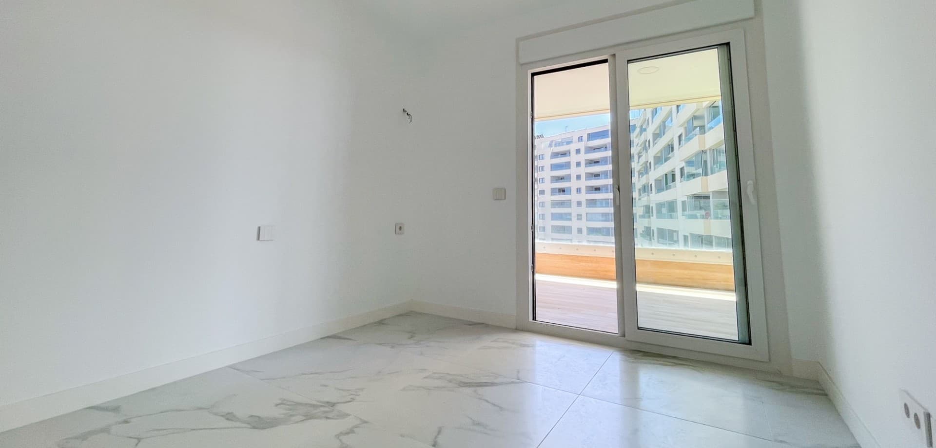 Tussenverdieping Appartement met 3 slaapkamers in Orihuela Costa - 16