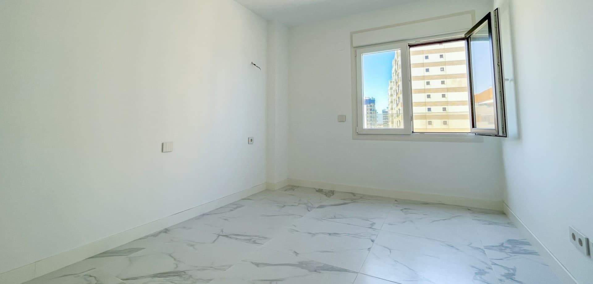Tussenverdieping Appartement met 3 slaapkamers in Orihuela Costa - 20